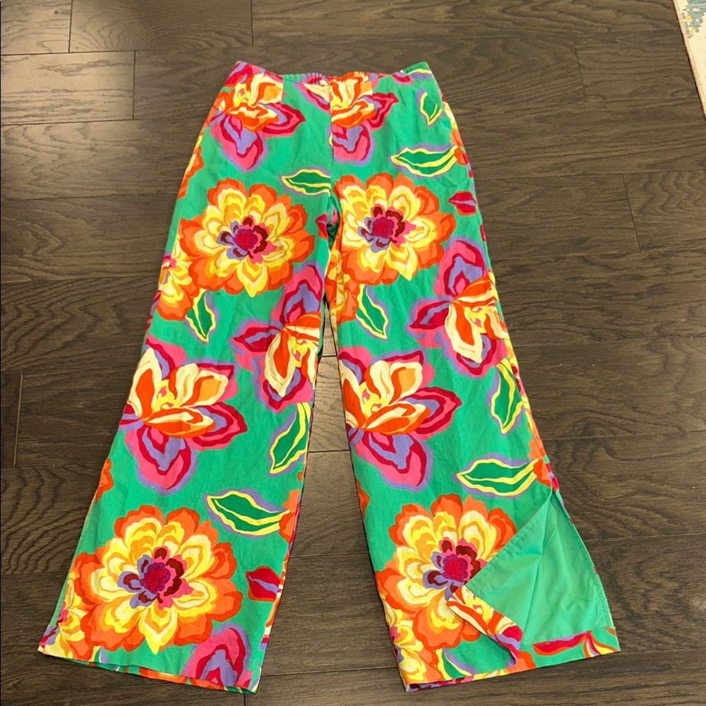 Gianni Bini Vibrant Floral  Bottoms